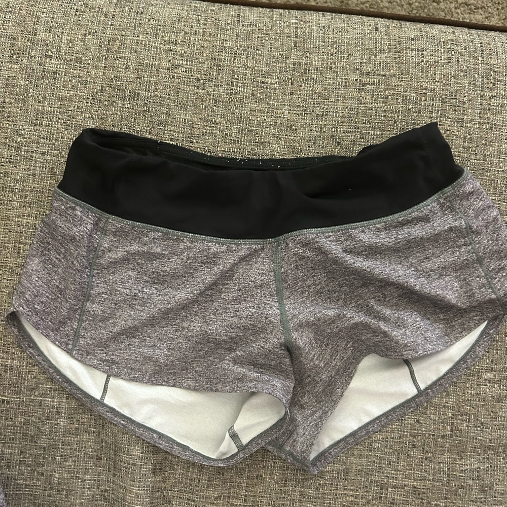Lululemon Speed Up Shorts. Size 4